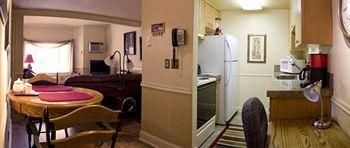 Bond Hotel & Extended Stay2