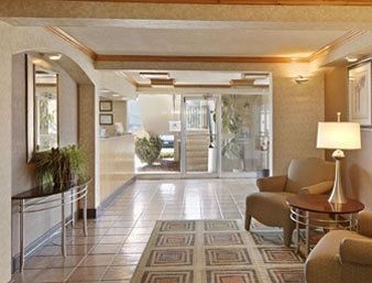 Days Inn Athens1