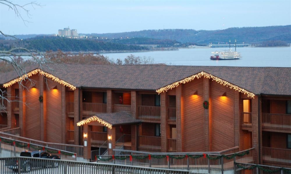 Eagle's View Condominiums4
