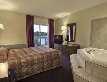 Howard Johnson Express - Springfield4