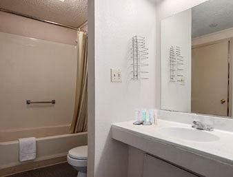 TRAVELODGE - COLUMBUS3