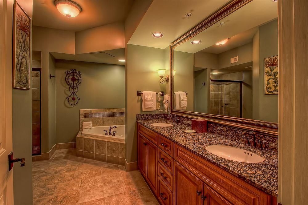 RiverStone Resort & Spa4