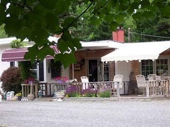Twilite Motel3