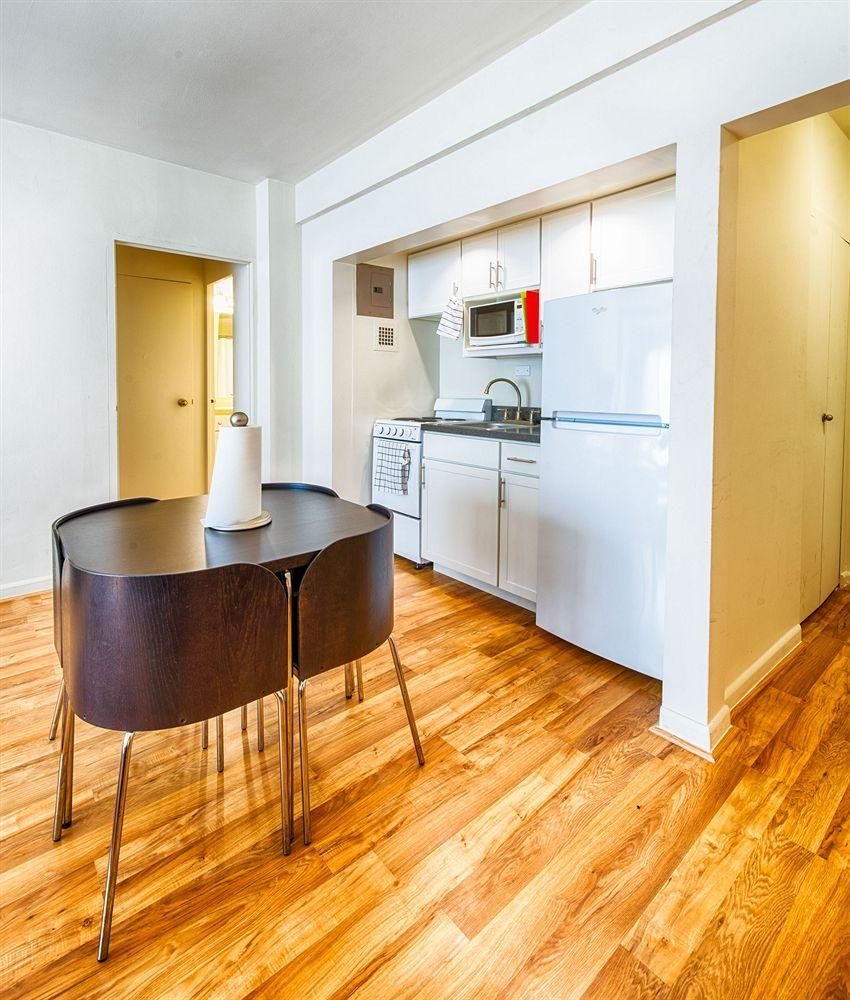 Dupont Circle Apartment4