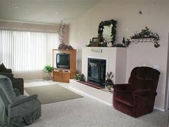 Azure Mountain View3