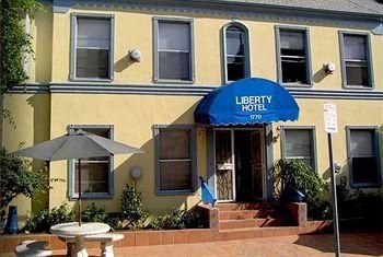 Hollywood Liberty Hotel0