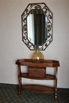 Chapel Hill University Inn3