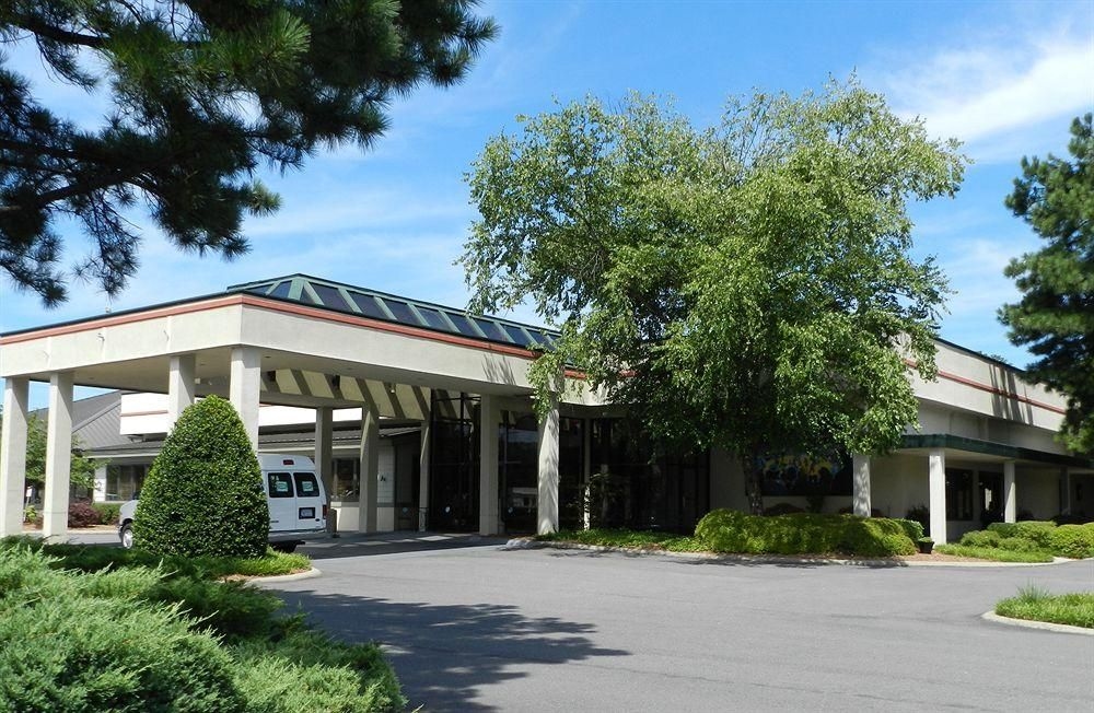 Chapel Hill University Inn1