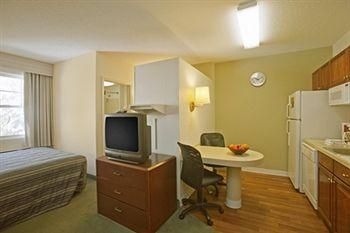 Extended Stay Deluxe Dallas - Plano4