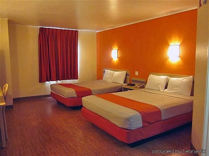 Motel 6 Traverse City3