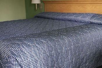 Deluxe Inn Vicksburg Mississippi2