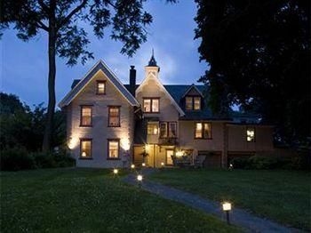 The Sayre Mansion Inn4
