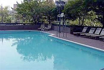 Oakwood Crystal City1