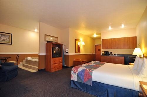 Best Western Wheatland Inn3