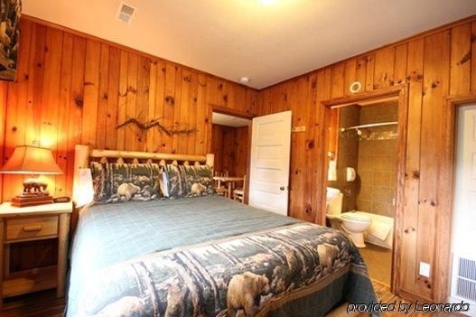 Townsend Gateway Inn1