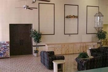 Luxury Inn and Suites Amarillo3
