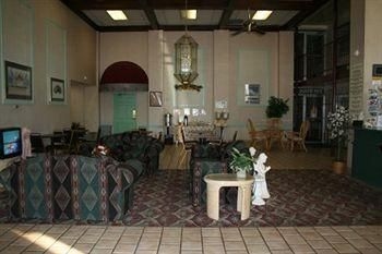 Luxury Inn and Suites Amarillo1