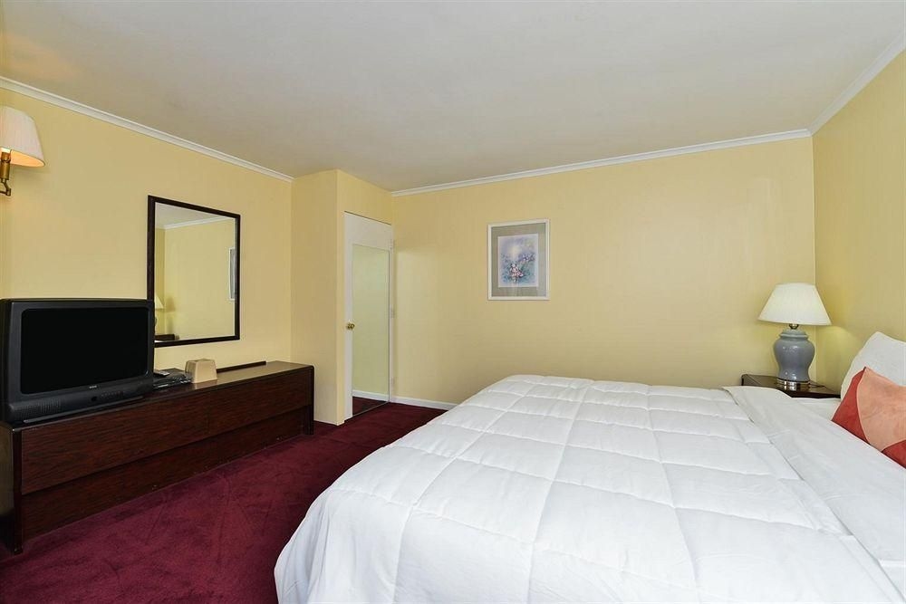 Americas Best Value Inn Bridgewater4