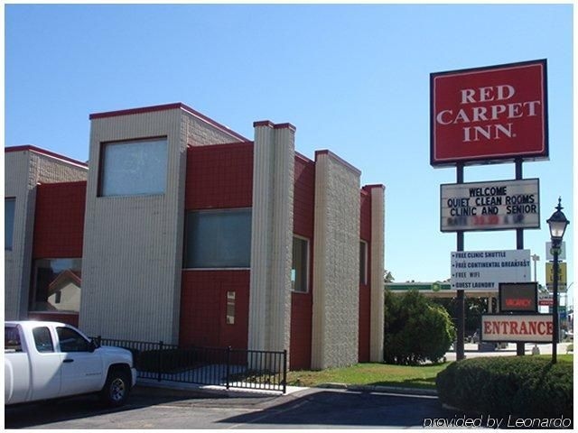 Red Carpet Inn Rochester0