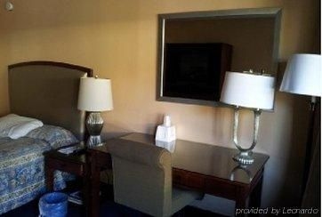Value Travel Inn1