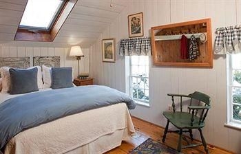 Captain Jefferds Inn B&B3