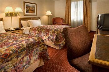Pear Tree Inn Terre Haute3