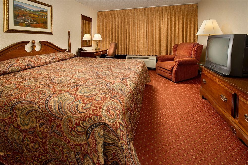 Pear Tree Inn Terre Haute0