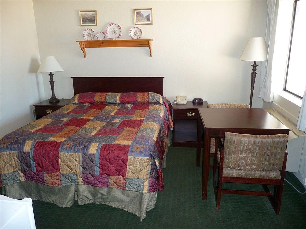 KC Motel2
