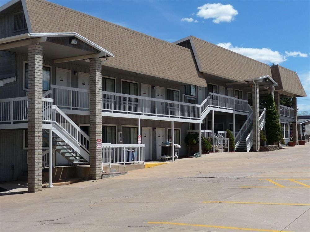 KC Motel1
