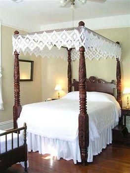 1888 Wensel House B&B0