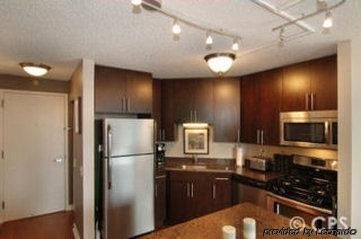Chicago Premier Suites3