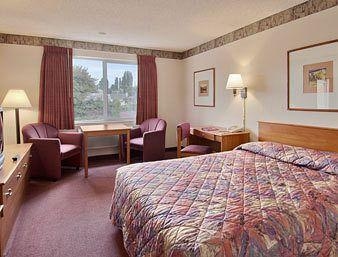 Ramada Limited Tukwila/SeaTac4
