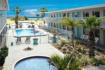 Tahitian Beach Motel4