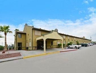SUPER 8 BLYTHE CA0