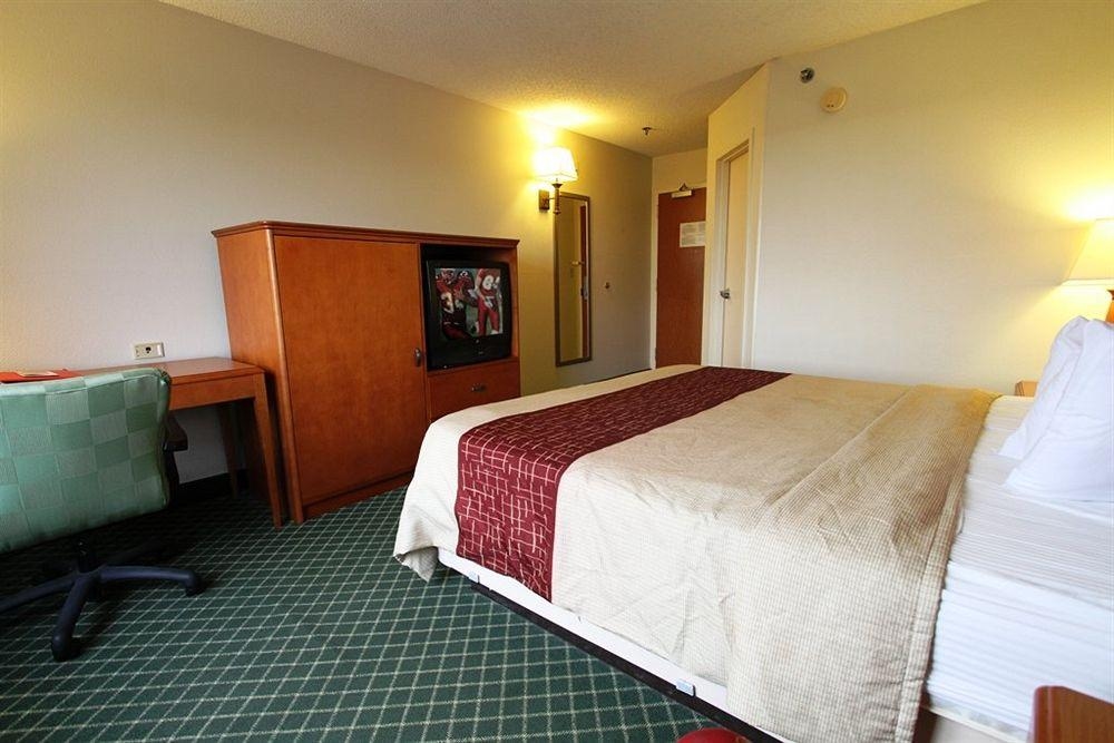 Red Roof Inn Cedar Rapids2
