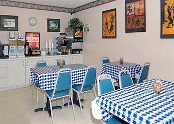 Econo Lodge Cumberland1