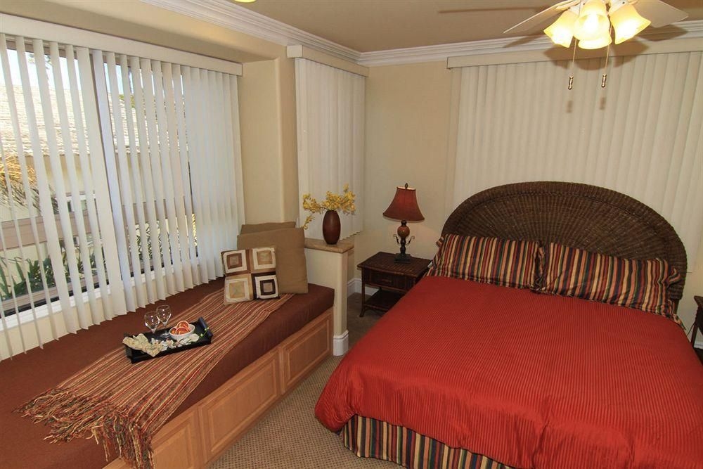Beachfront Only Vacation Rentals3