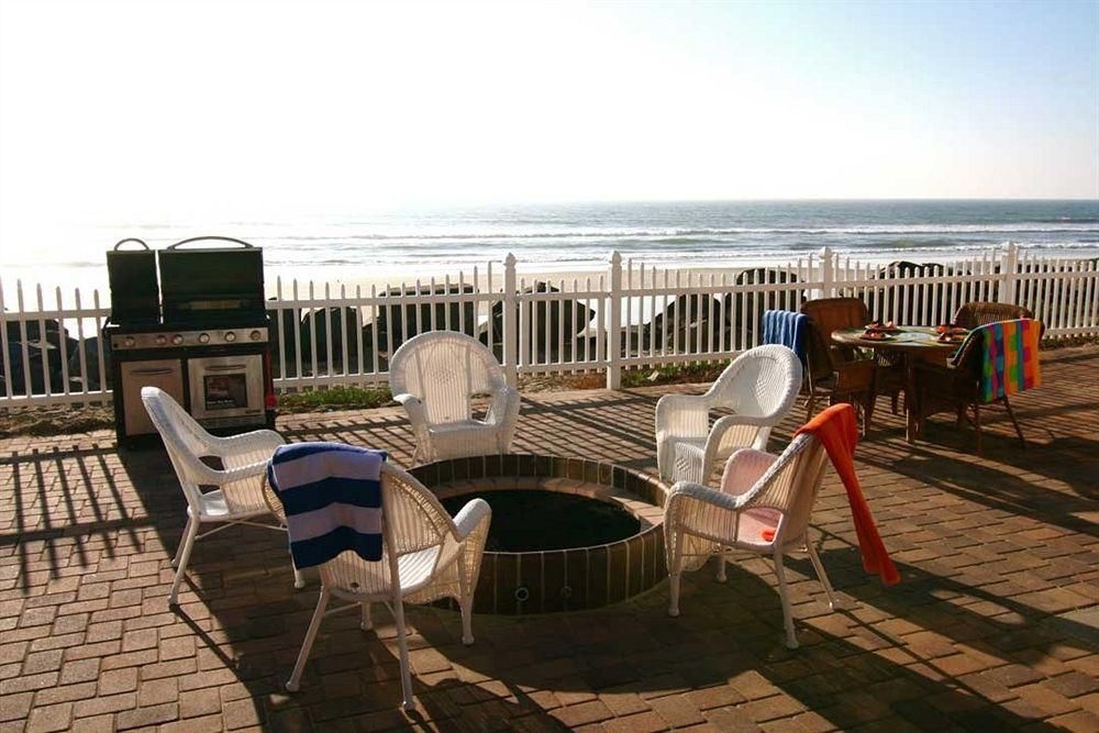 Beachfront Only Vacation Rentals4