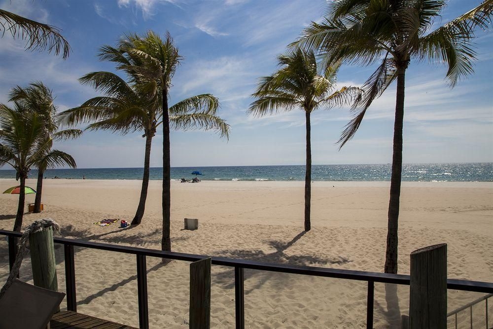 Captain's Quarters Resort1
