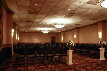 Holiday Inn Harrisburg-West2