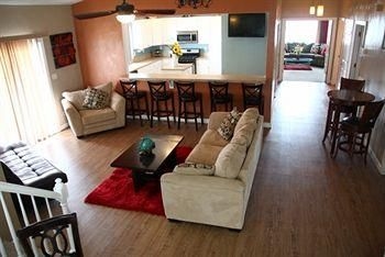 Xscape Loft0