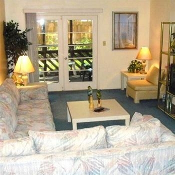 Heron Pointe4