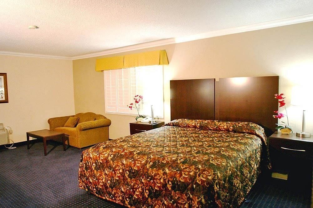 Motel 6 Van Nuys4