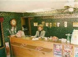 Lakeview Inn0