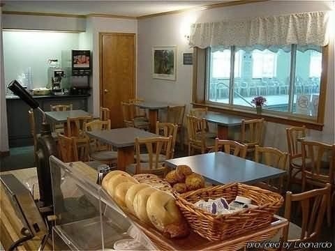 Royal Crest Motel1