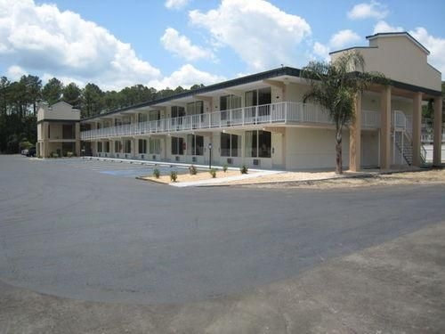 Days Inn Kingsland4