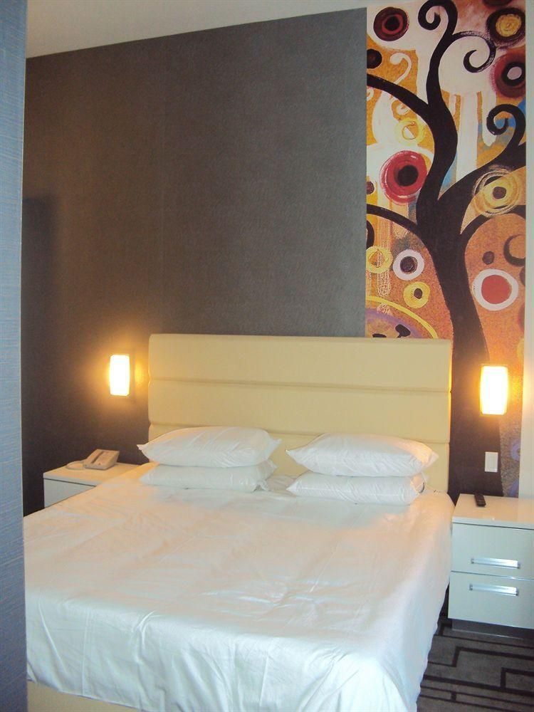 Hotel de Point, an Ascend Hotel Collection Member0