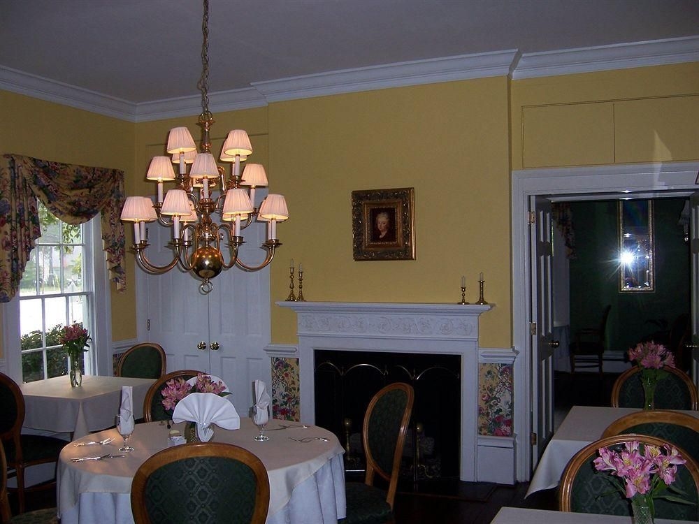 The Ashford Inn3