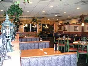 Econo Lodge Savannah South3
