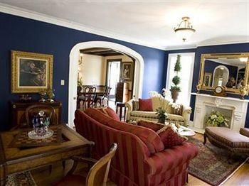 Robinwood Bed & Breakfast2